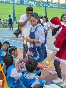navidad_con_jesus_ong_warmipura (8)